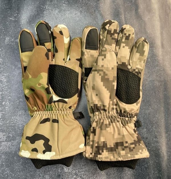 Тактичні військові зимові теплі рукавиці Soft Shell на хутрі Мультикам