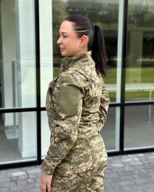 Форма статутна піксель жіноча, 42